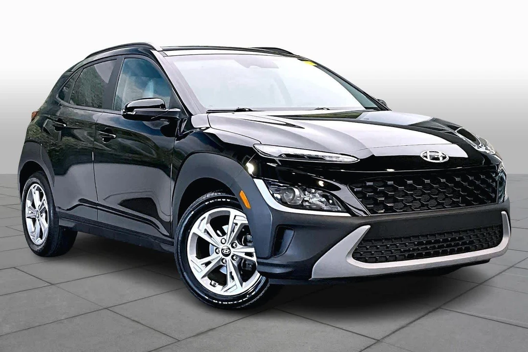 2023 Hyundai Kona - Image 3 of 12