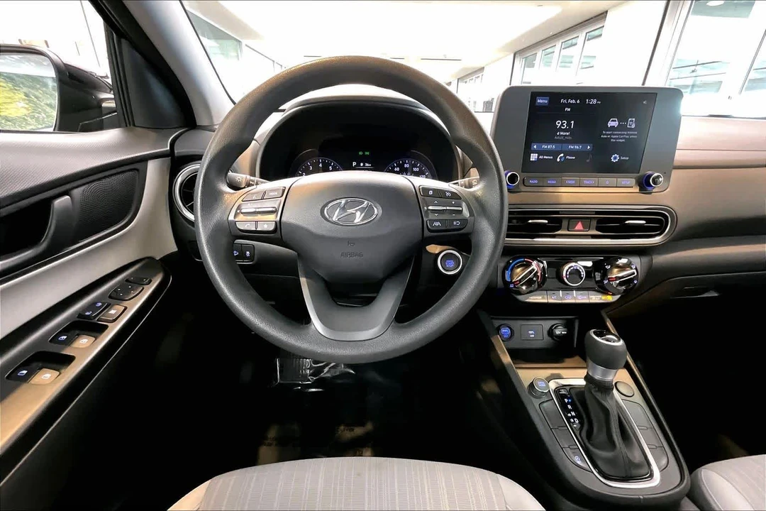 2023 Hyundai Kona - Image 6 of 12