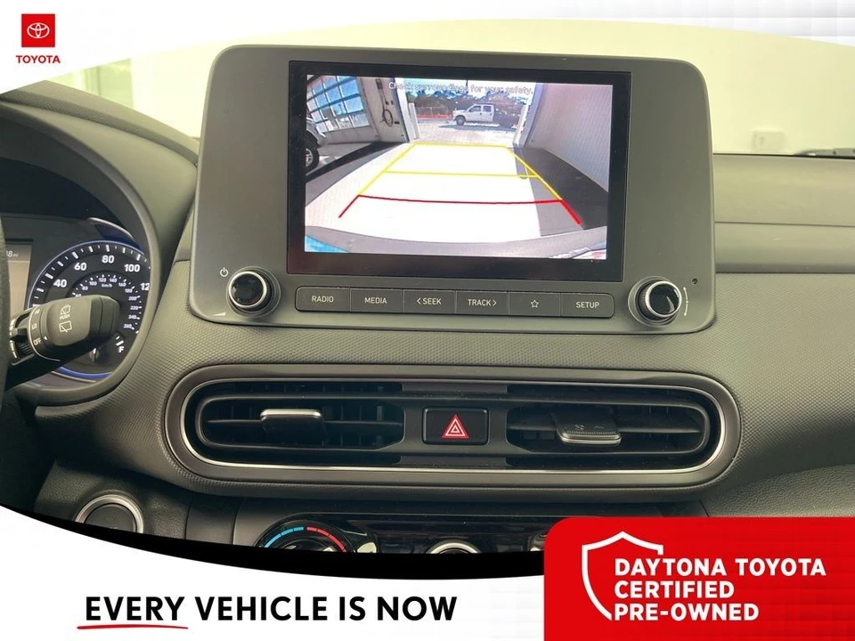 2023 Hyundai Kona - Image 8 of 12