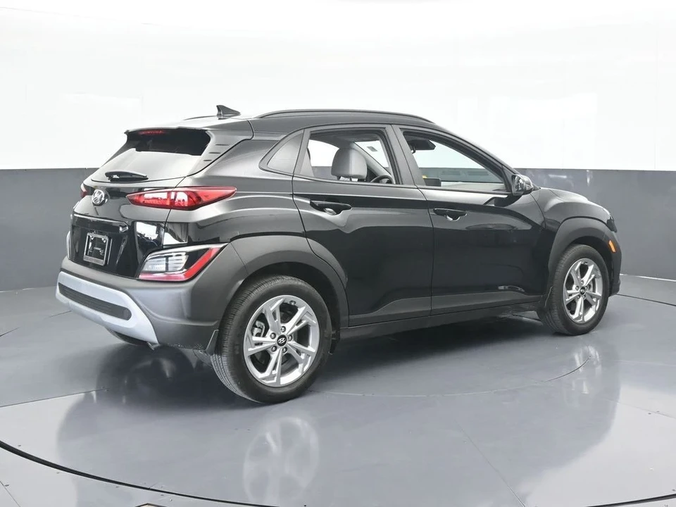 2023 Hyundai Kona - Image 6 of 12