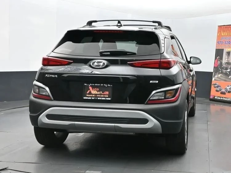 2023 Hyundai Kona - Image 8 of 12