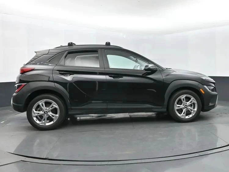 2023 Hyundai Kona - Image 4 of 12