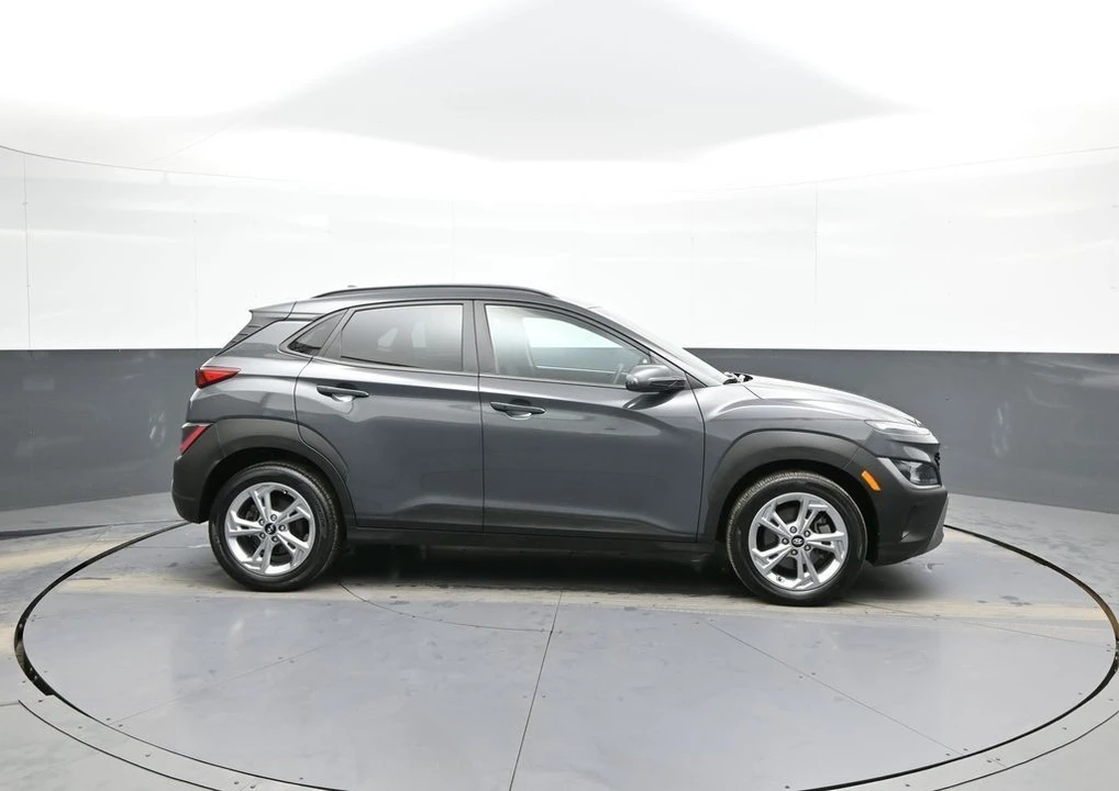 2023 Hyundai Kona - Image 5 of 12