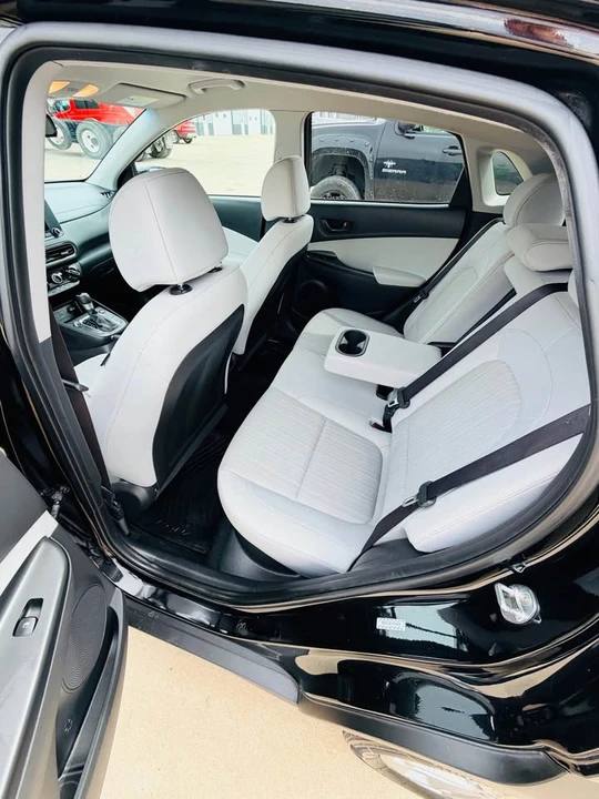 2023 Hyundai Kona - Image 6 of 9