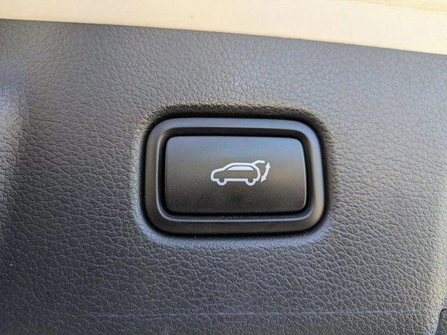 2023 Hyundai Palisade - Image 18 of 21
