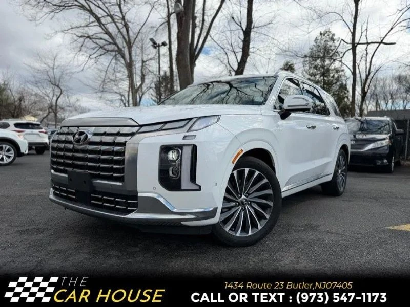 2023 Hyundai Palisade - Image 2 of 12