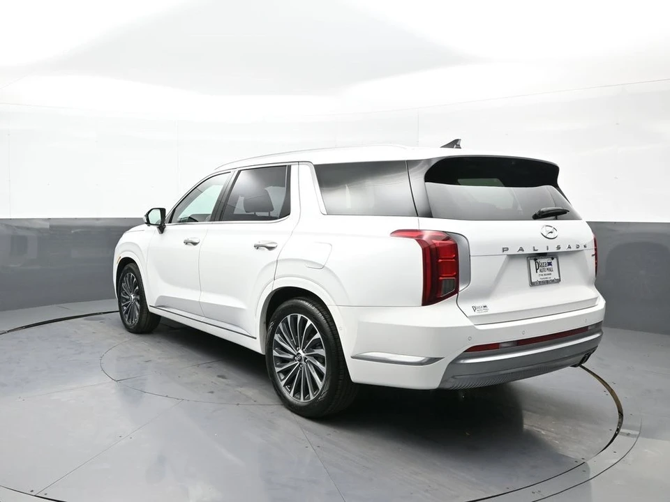 2023 Hyundai Palisade - Image 8 of 12
