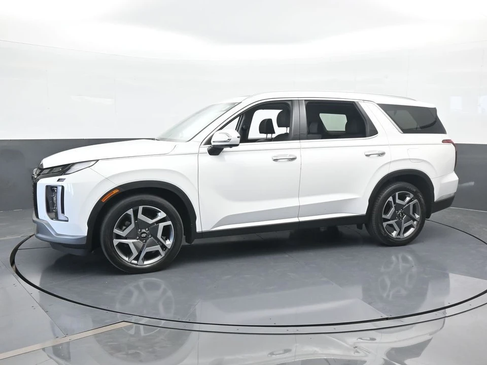 2023 Hyundai Palisade - Image 2 of 12
