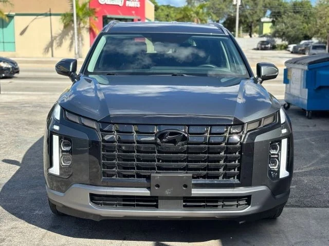 2023 Hyundai Palisade - Image 2 of 21
