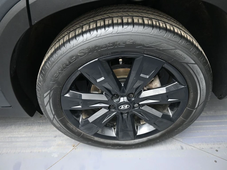 2023 Hyundai Palisade - Image 15 of 21
