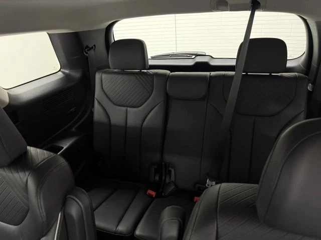 2023 Hyundai Palisade - Image 18 of 21