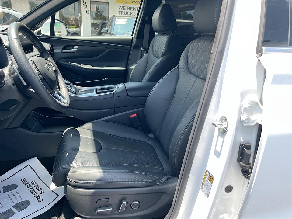 2023 Hyundai Santa Fe - Image 22 of 31
