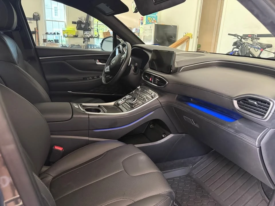2023 Hyundai Santa Fe - Image 5 of 15