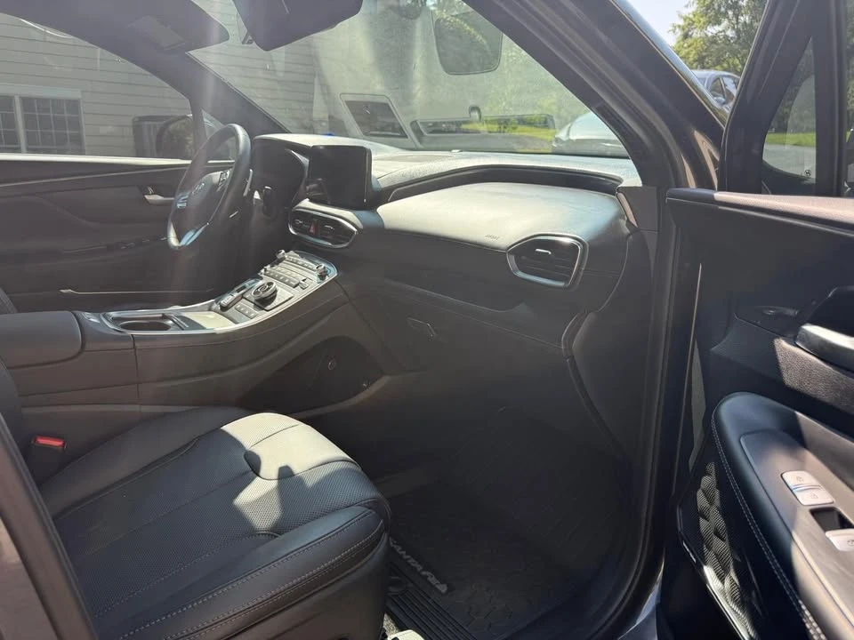 2023 Hyundai Santa Fe - Image 13 of 15