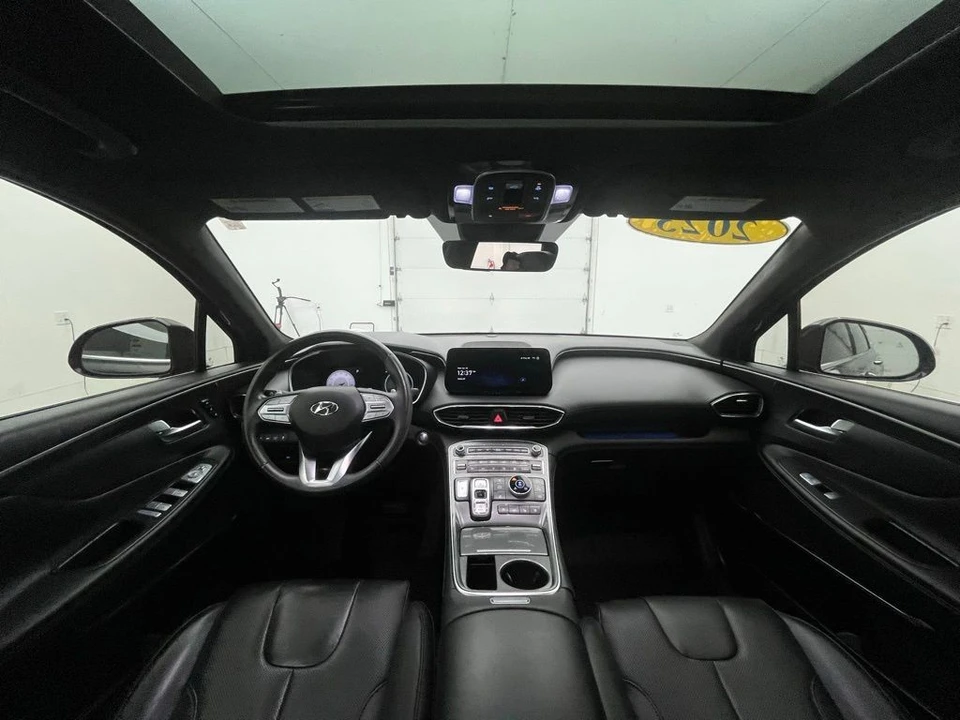 2023 Hyundai Santa Fe - Image 2 of 12
