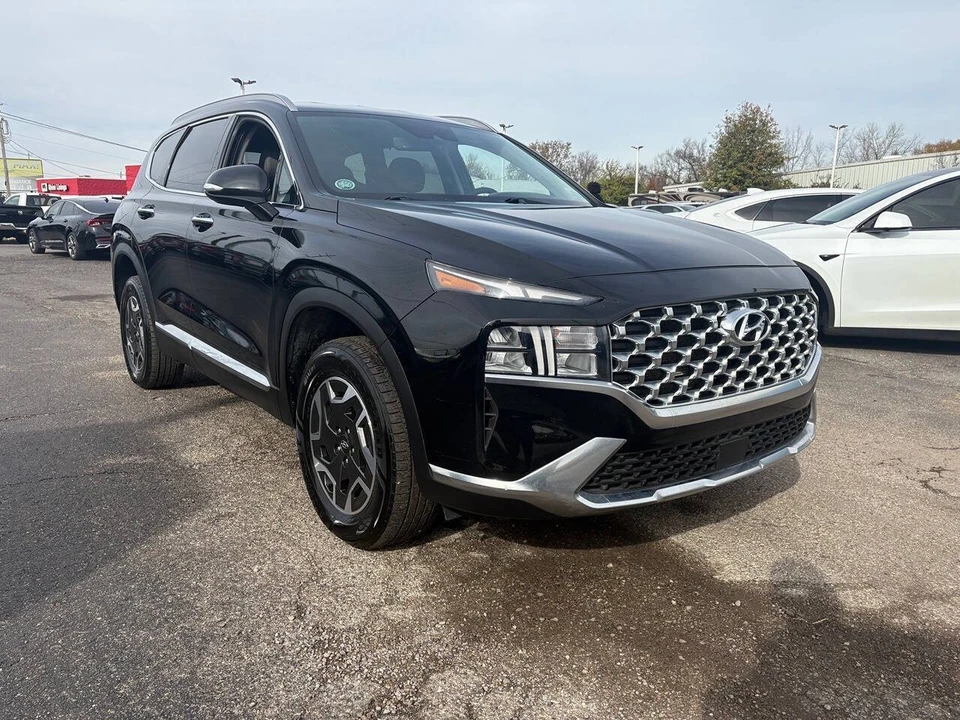 2023 Hyundai Santa Fe - Image 4 of 12