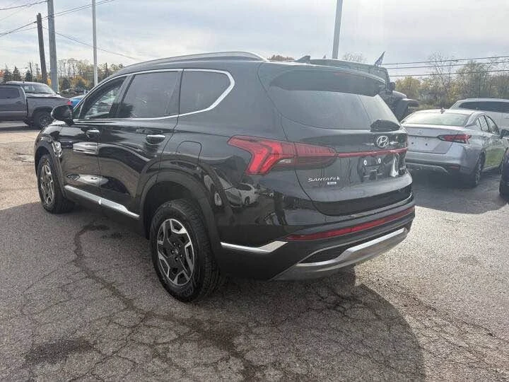 2023 Hyundai Santa Fe - Image 5 of 11