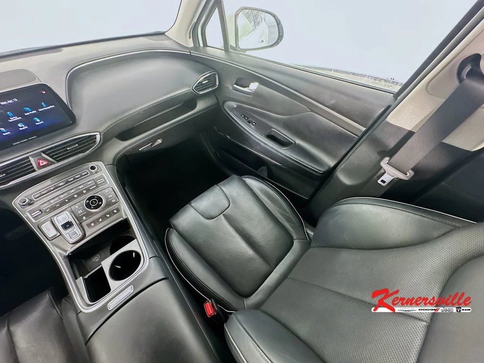 2023 Hyundai Santa Fe - Image 11 of 21