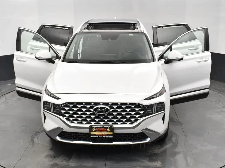 2023 Hyundai Santa Fe - Image 10 of 12