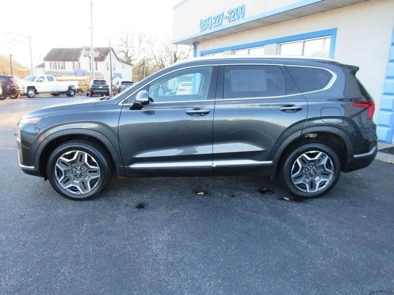 2023 Hyundai Santa Fe - Image 4 of 12