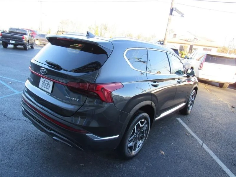 2023 Hyundai Santa Fe - Image 10 of 12