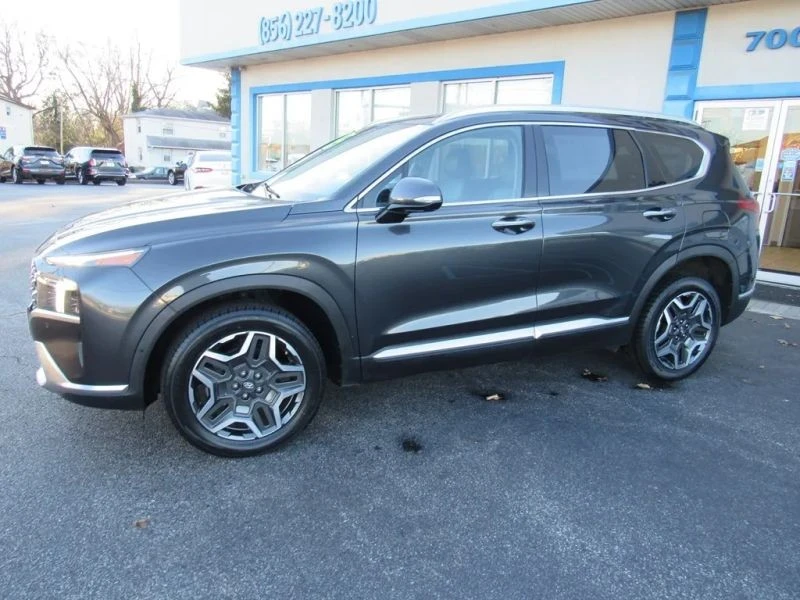 2023 Hyundai Santa Fe - Image 3 of 12