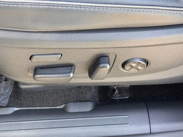 2023 Hyundai Santa Fe - Image 18 of 21