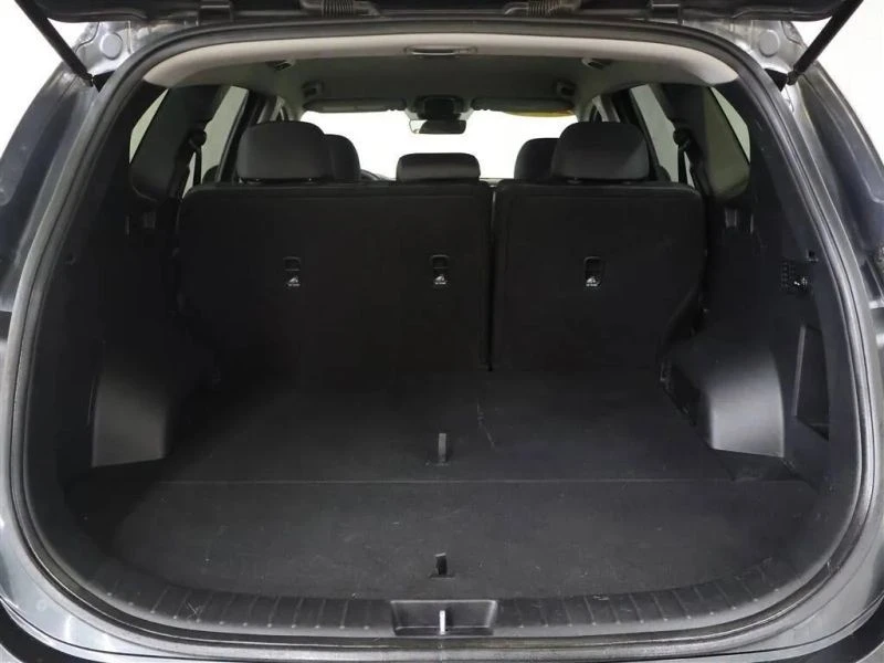 2023 Hyundai Santa Fe - Image 8 of 12