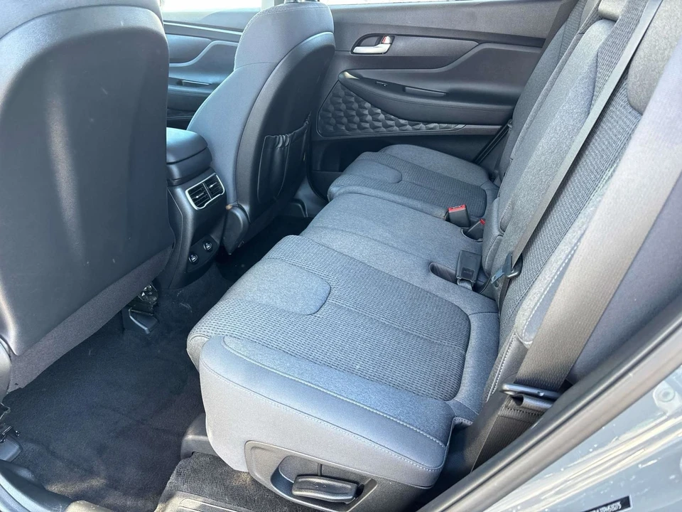 2023 Hyundai Santa Fe - Image 13 of 21