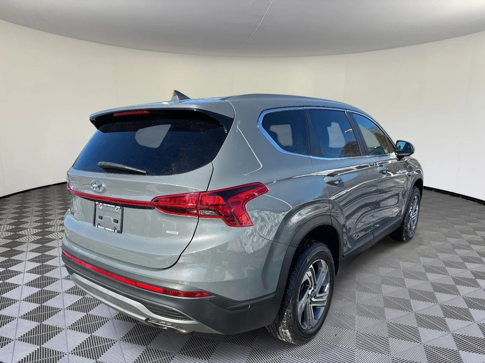 2023 Hyundai Santa Fe - Image 4 of 21