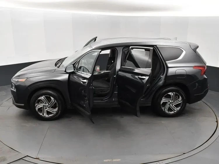 2023 Hyundai Santa Fe - Image 7 of 12