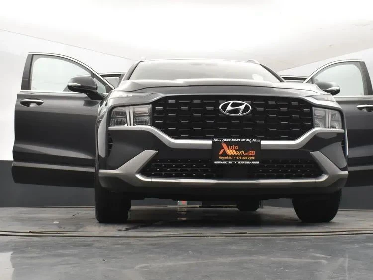 2023 Hyundai Santa Fe - Image 11 of 12