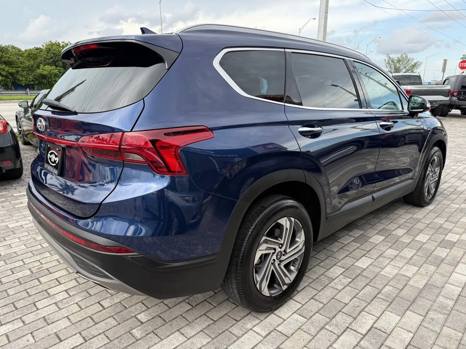 2023 Hyundai Santa Fe - Image 10 of 21