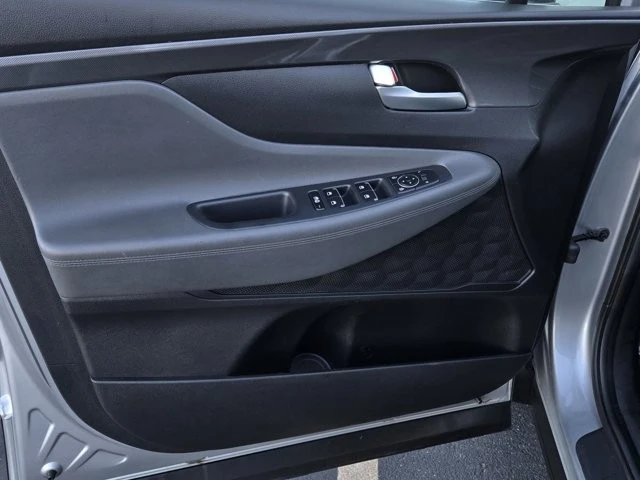 2023 Hyundai Santa Fe - Image 8 of 12
