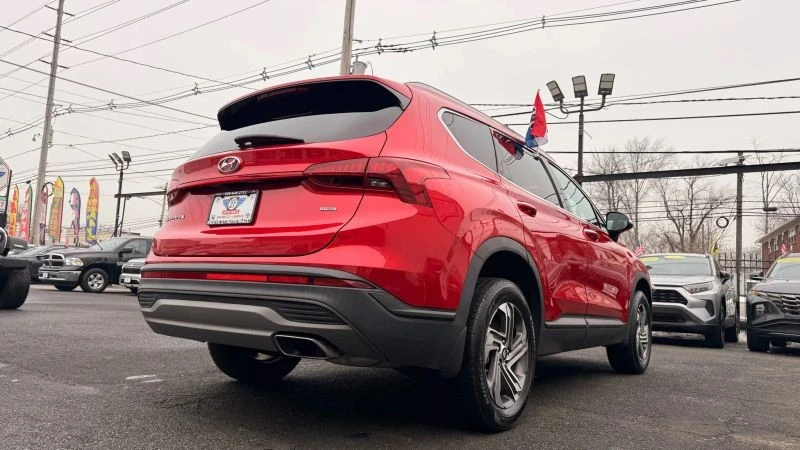 2023 Hyundai Santa Fe - Image 9 of 12