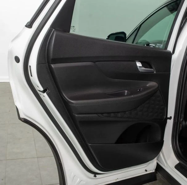 2023 Hyundai Santa Fe - Image 8 of 12