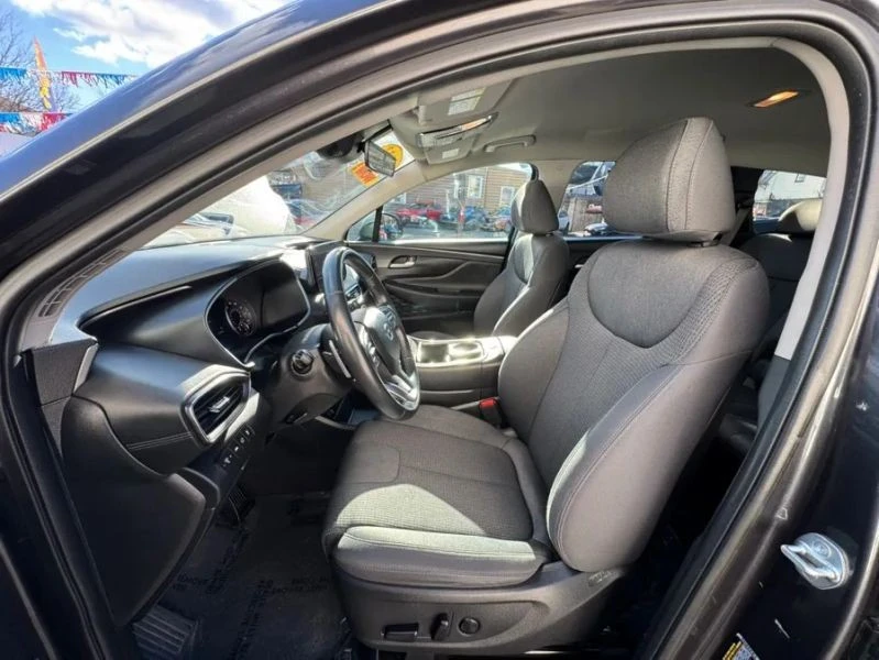 2023 Hyundai Santa Fe - Image 9 of 12