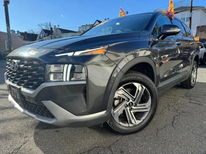 2023 Hyundai Santa Fe - Image 2 of 12