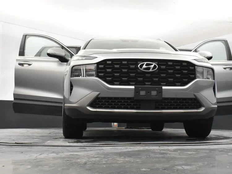 2023 Hyundai Santa Fe - Image 11 of 12