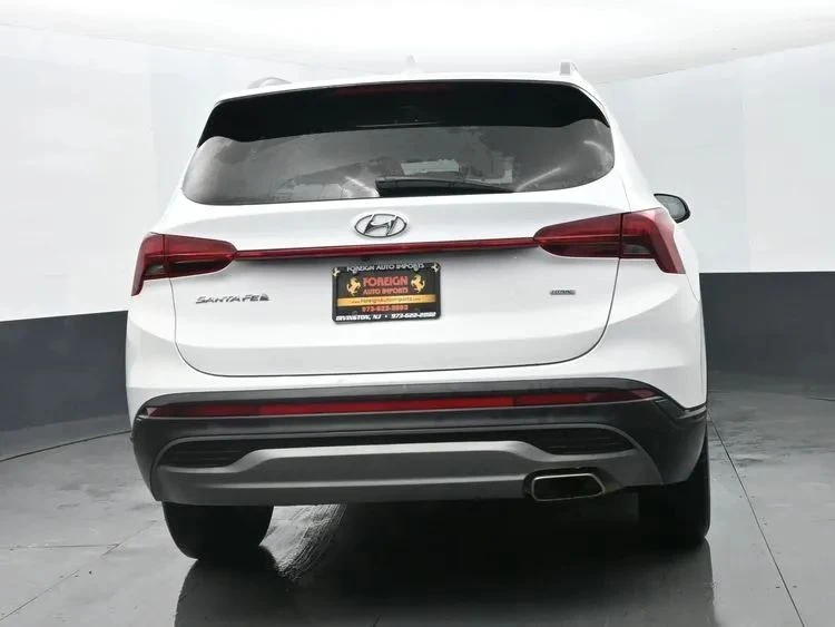 2023 Hyundai Santa Fe - Image 8 of 12