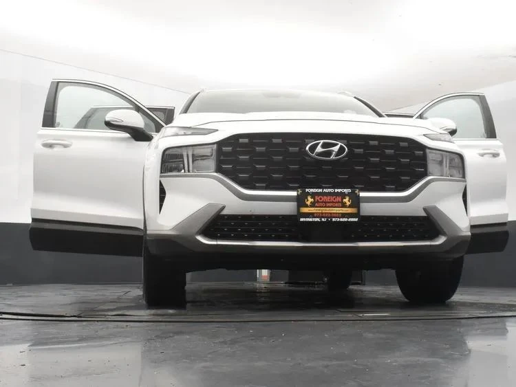 2023 Hyundai Santa Fe - Image 11 of 12