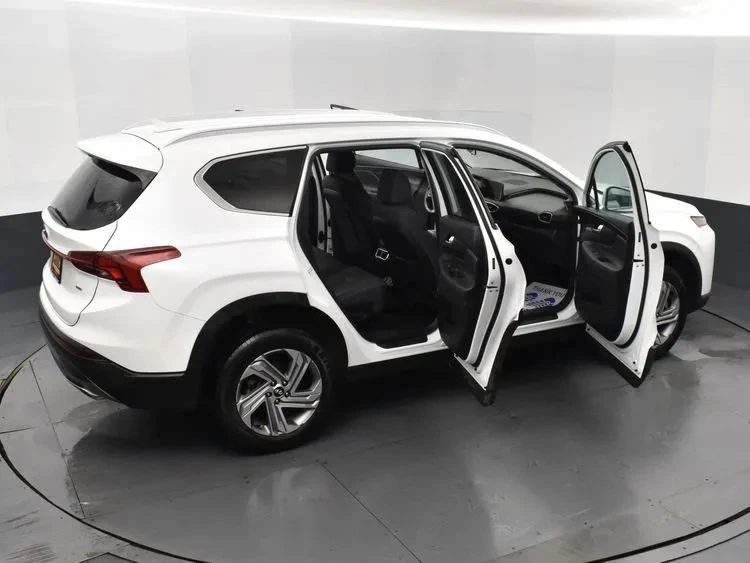 2023 Hyundai Santa Fe - Image 6 of 12