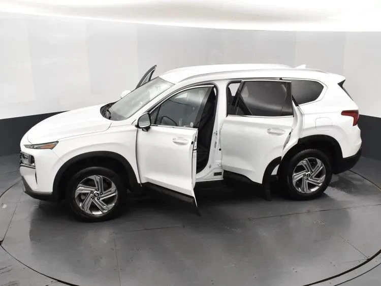 2023 Hyundai Santa Fe - Image 7 of 12