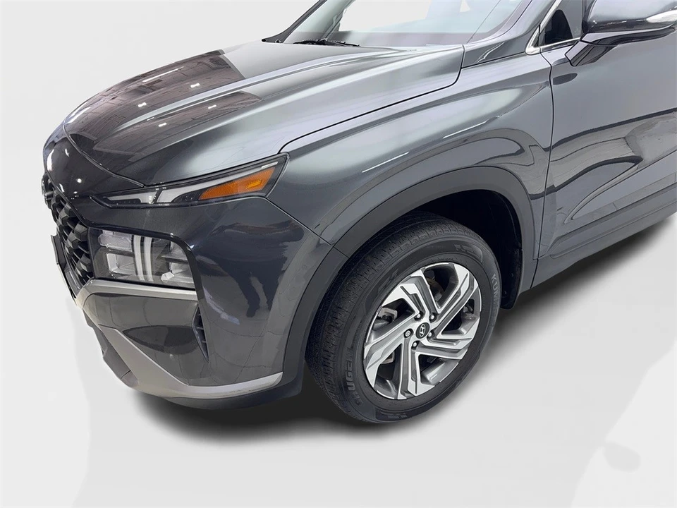 2023 Hyundai Santa Fe - Image 16 of 21