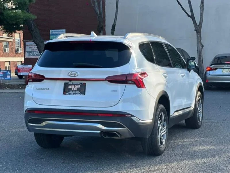2023 Hyundai Santa Fe - Image 4 of 12