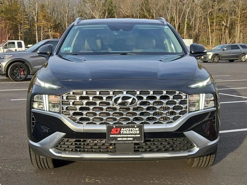 2023 Hyundai Santa Fe - Image 2 of 12