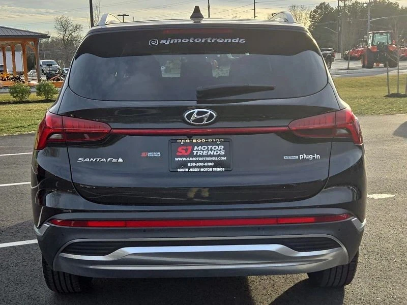 2023 Hyundai Santa Fe - Image 5 of 12