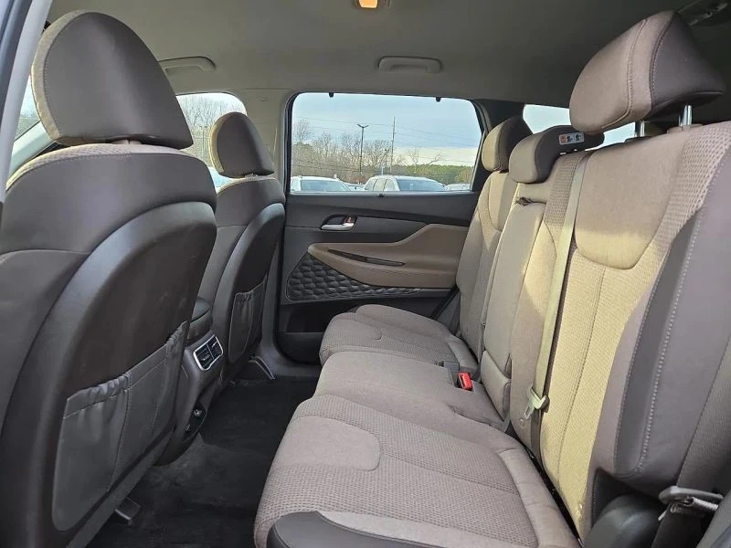 2023 Hyundai Santa Fe - Image 10 of 12