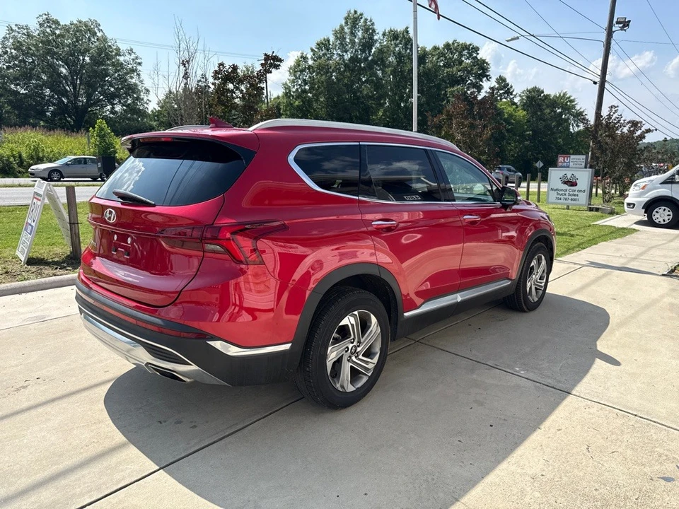 2023 Hyundai Santa Fe - Image 4 of 17