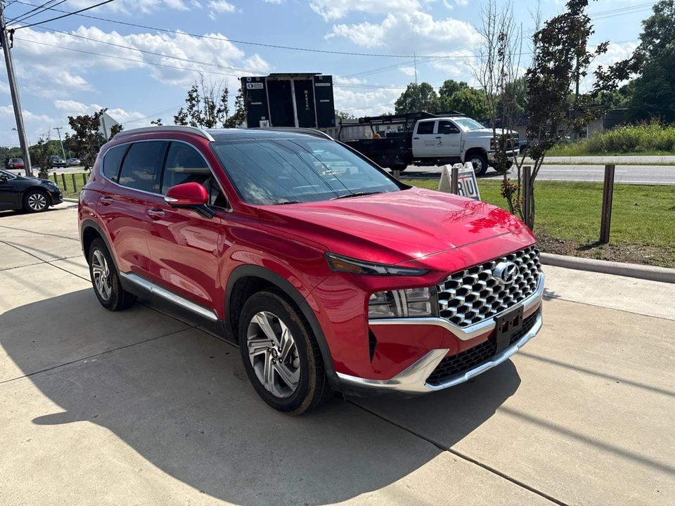 2023 Hyundai Santa Fe - Image 5 of 17
